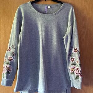 Long sleeve sweater